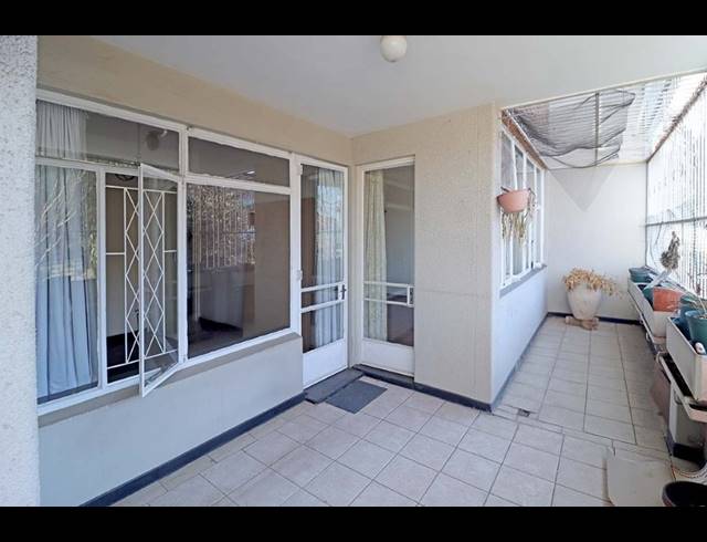 2 BEDROOM APARTMENT FOR SALE IN CYRILDENE